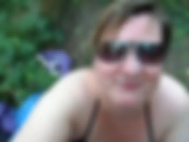 treffen mit user im nidda park sperma im gesicht