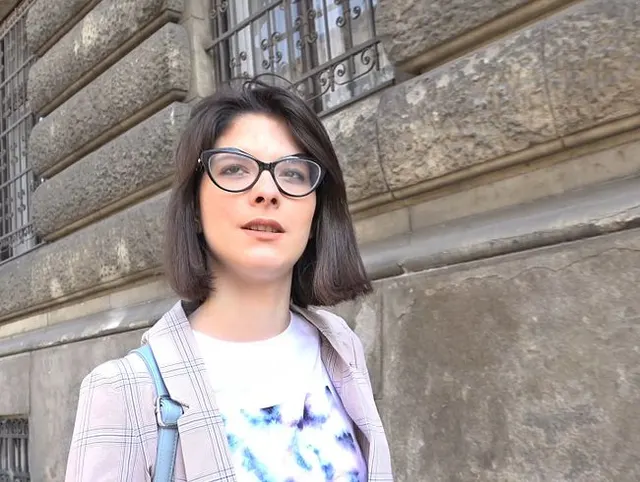 GERMAN SCOUT - Studentin Sara AO Anal gefickt bei Straßen Casting