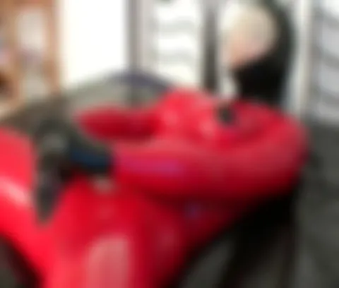Megaorgasmus mit Vibrator und Atemmaske