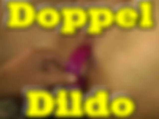 Harte Klammern und ein geiler Doppeldildo