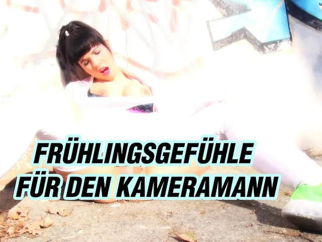 Krass! Beim Shooting vor Kameramann gefingert