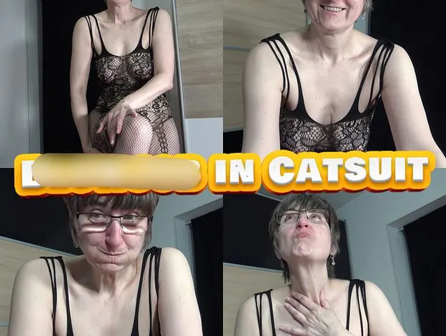 Blowjob in Catsuit