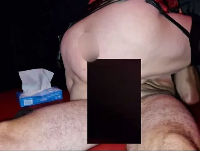 Ich reite einen MDH User im Pornokino