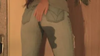 PISS in JEANS
