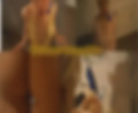 Escortnutte fickt reichen Jüngling