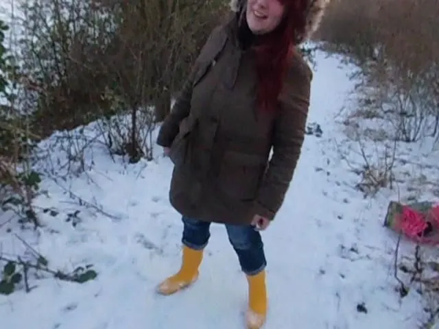 im schnee mit pvc geblasen