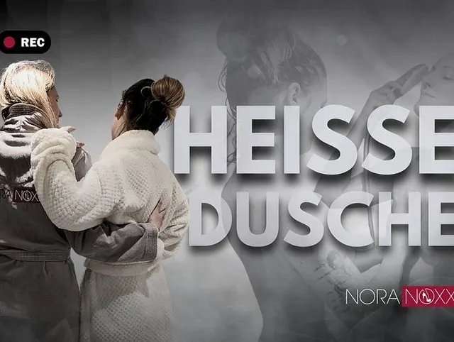 Heiße Dusche mit 2 Ladys