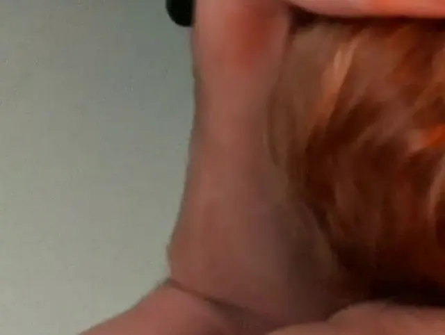 Beim Webcamming einen Blowjob geben