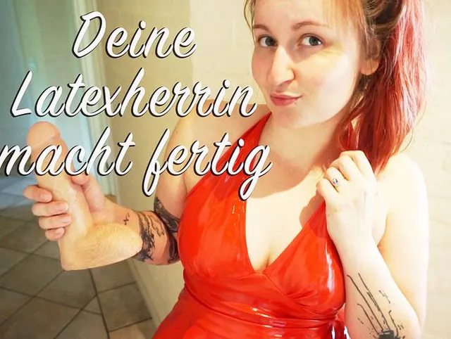 Deine Latexherrin macht fertig