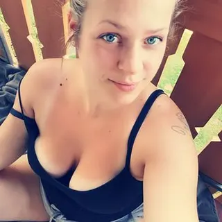 Profilbild von NinaBlue