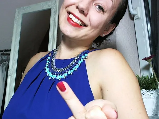 Zahläffchen - für dich ist nicht nur am 1. Zahltag *FETISCH*