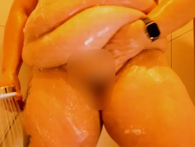Duschen und das Hurenloch waschen