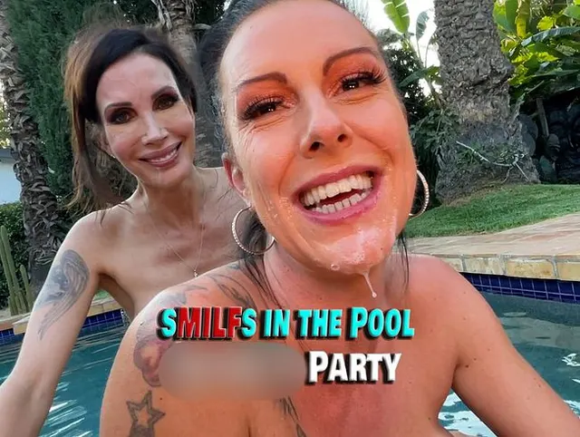 sMILFs in the Pool. Blowjob Party