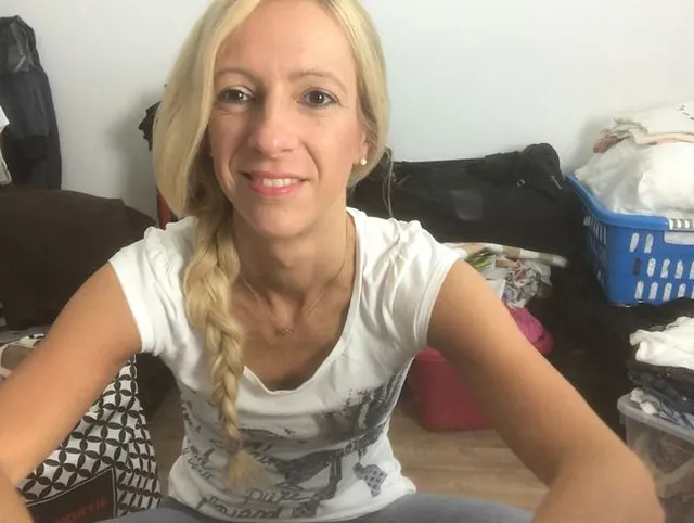 Vollgespritzt und geil mache ich es mit nochmal