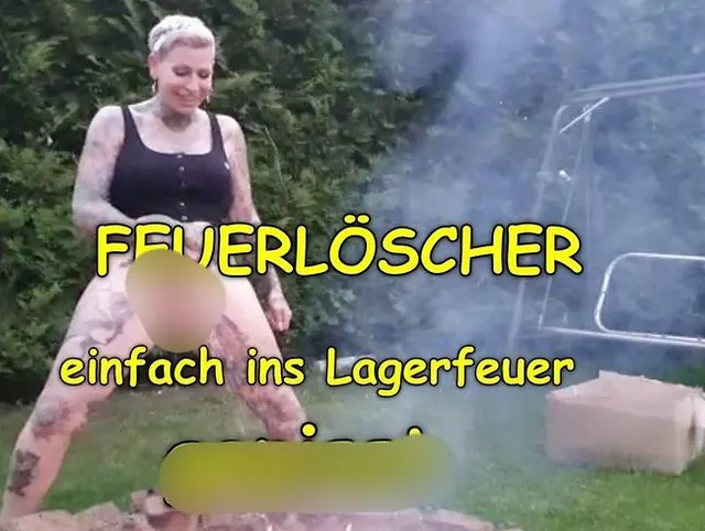 Feuerlöscher einfach ins Lagerfeuer gepisst