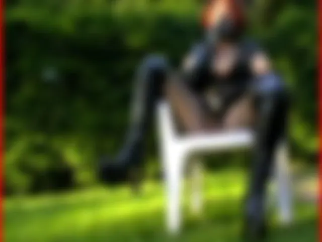FICK MICH DU HENGST - Lack Overknee Fotze Rauchen