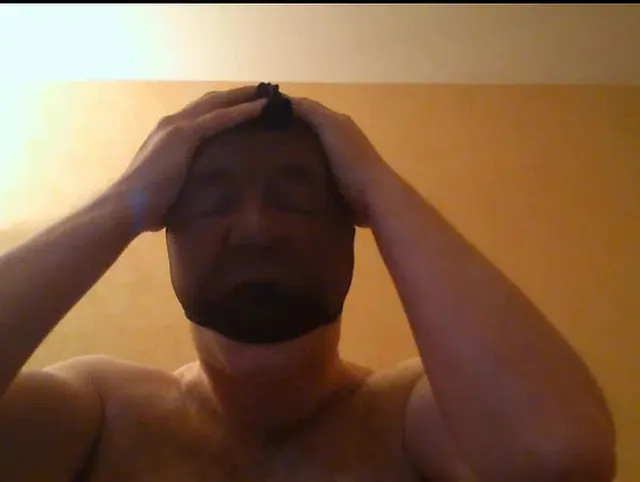 Gefundene Kniestrümpfe **Smelly Nylon**