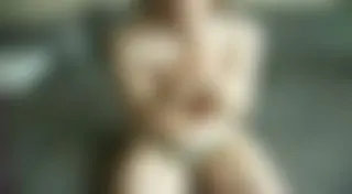 Dildo blasen und Dildotittenfick