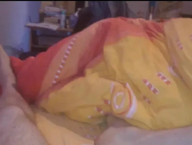 Notgeil im fremden Bett