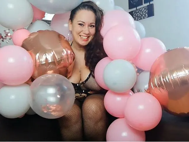 BALLON-RODEO... WENN DIE BALLONGIRLANDE ZUM RODEO EINLÄDT