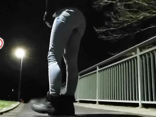 Jeans Outdoor Benetzung bei Dunkelheit