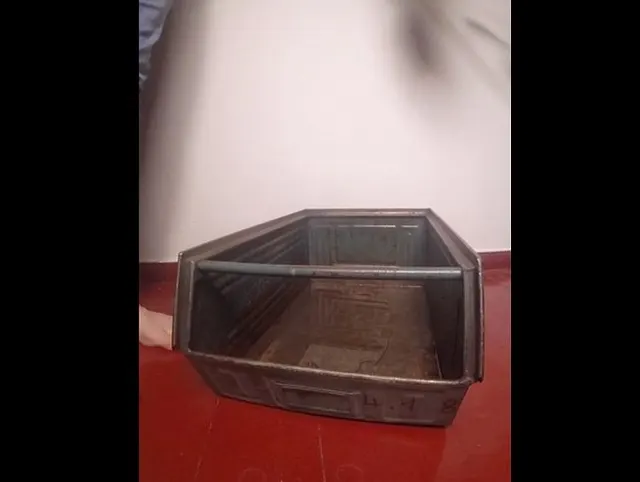 Ist das eine Toilette? zum zweiten...