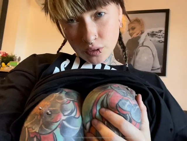 Ich fingere mich zum Orgasmus!