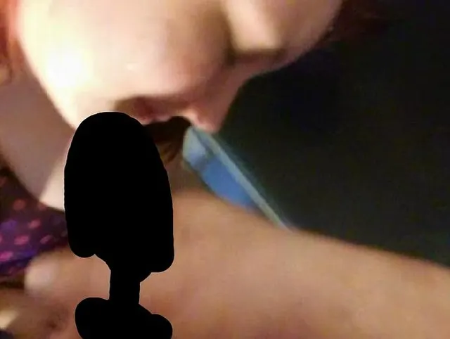 spitz mir deine geile Ficksahne ins Gesicht