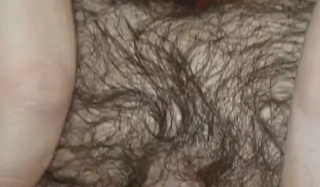 Schön Sperma auf das dreckige Loch