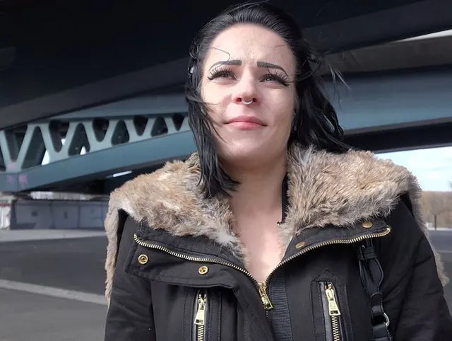 GERMAN SCOUT - Marie aus Berlin bei Straßen Casting AO gefickt