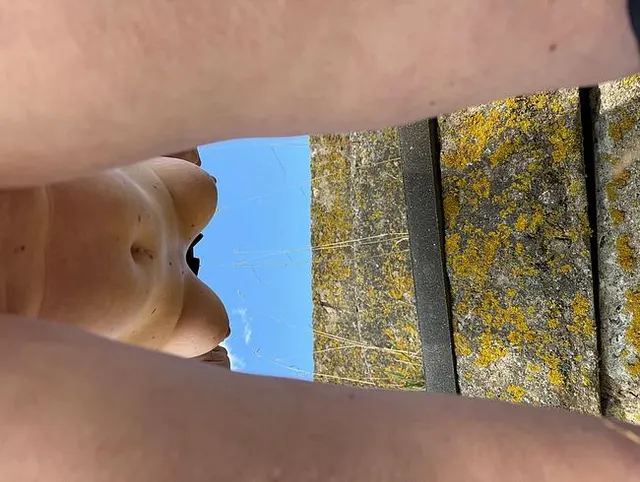 Outdoor zum Orgasmus gefingert - so schnell bin ich noch nie gekommen