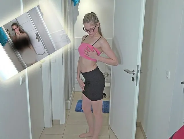 Völlig eingesaut beim Duschen!!!!