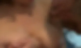 Junger Bengel BESAMT meine NATURTITTEN