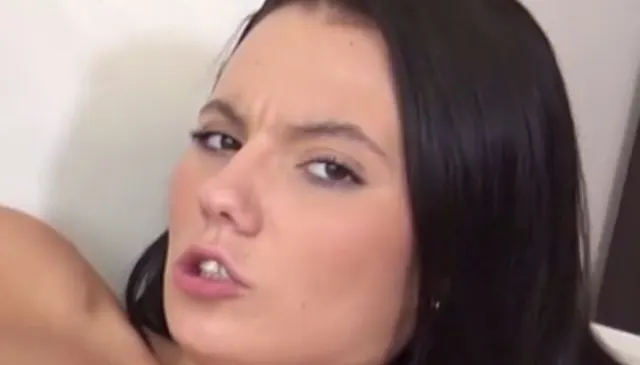 Mal wieder solo die Muschi gefickt!