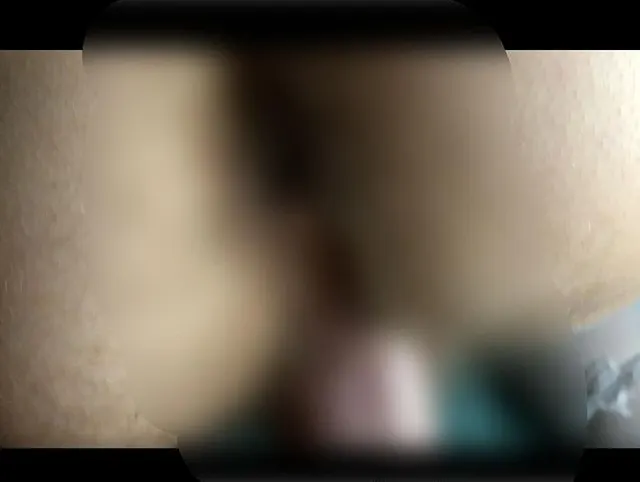 Reverse Cowgirl mit großem aber weichem Schwanz. Creampie Sperma in haariger Muschi Full HD 1080
