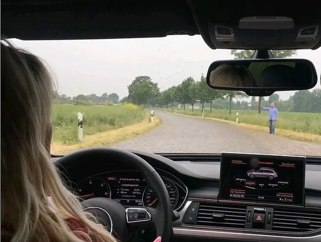 100% realer Amateurclip und nicht gestellt ...
