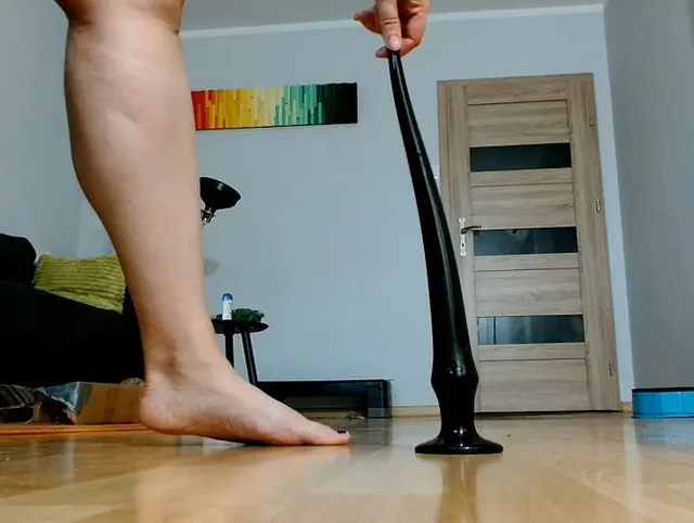Die Dickdarmschlange ist 52 cm lang und wird ganz geliefert!