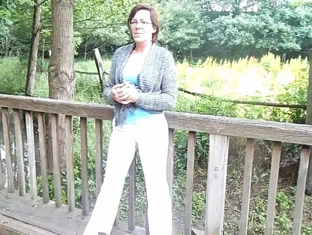 Weisse Höse vollgepisst Teil 1