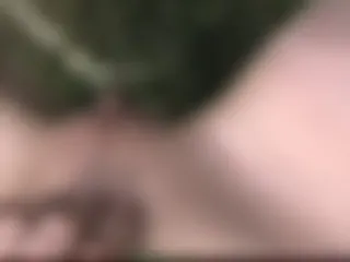 AUF DIE FOTZE GEPISST