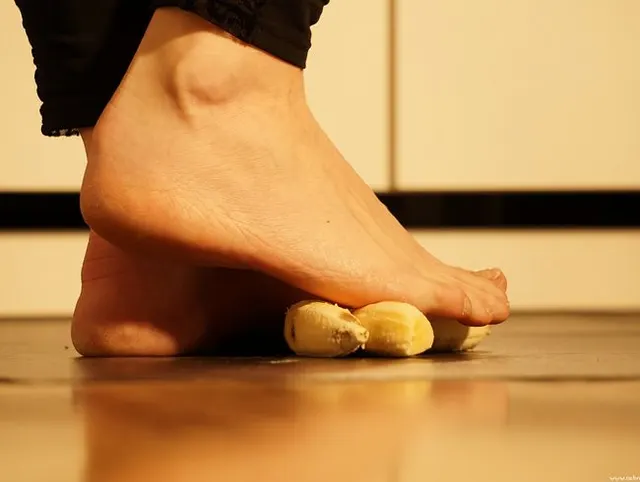 die Bananen zertreten