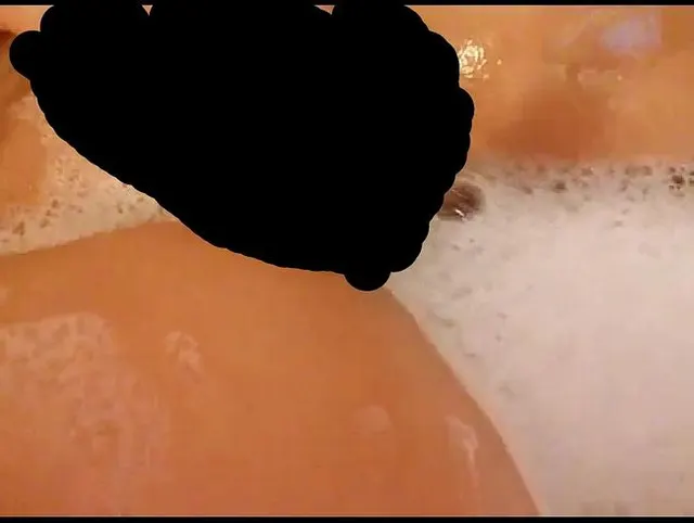 Selbst beim Baden...