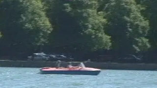 Blowjob im Tretboot