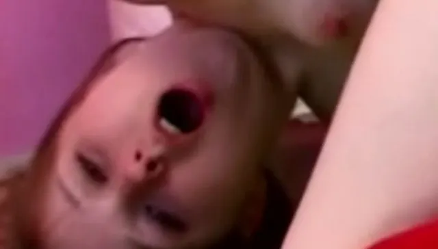 Dildo im Doggystyle