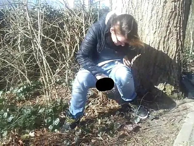 !. Outdoor Pissen