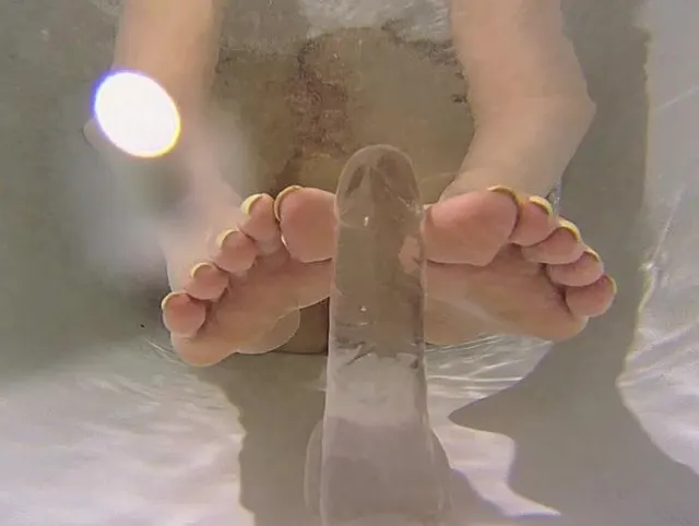 Unterwasser-Masturbation