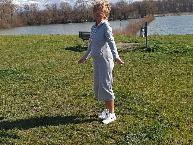 Die ersten FrühlingsGefühle. FAST ERWISCHT! BEIM OUTDOOR SEX