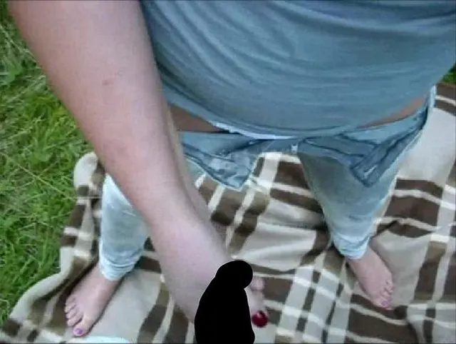 Aufregend im Wald Quickie auf der Decke