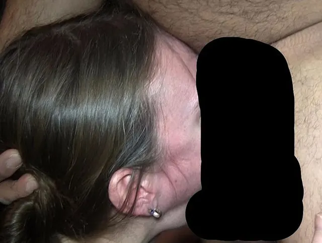 Deepthroat mit Karina - Mundspritzer