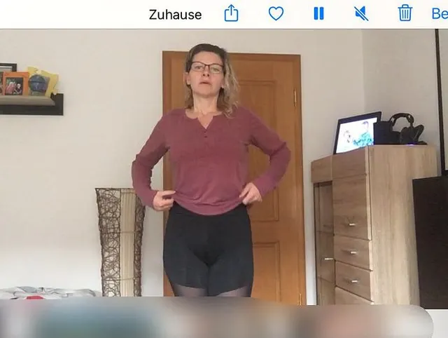 Ich ziehe mich für euch aus