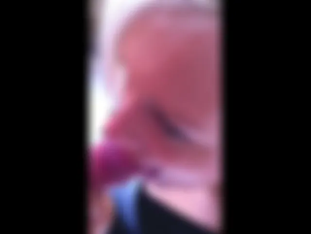 Blowjob am Morgen